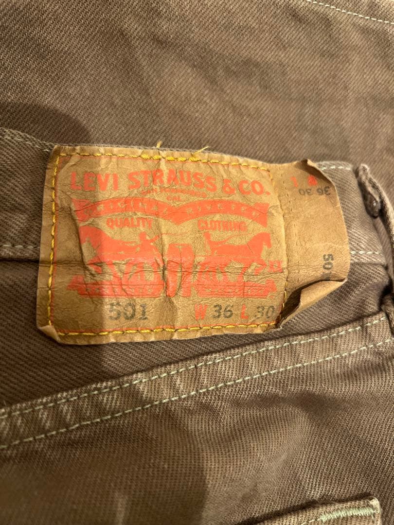 BLESS Levi’s 501 再構築パンツ