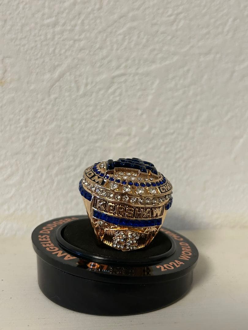 7/21限定球場配布　カーショー ドジャース　ワールドチャンピオンリング