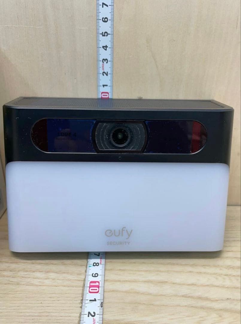 防犯カメラ Anker eufy Solar WallLight Cam S120