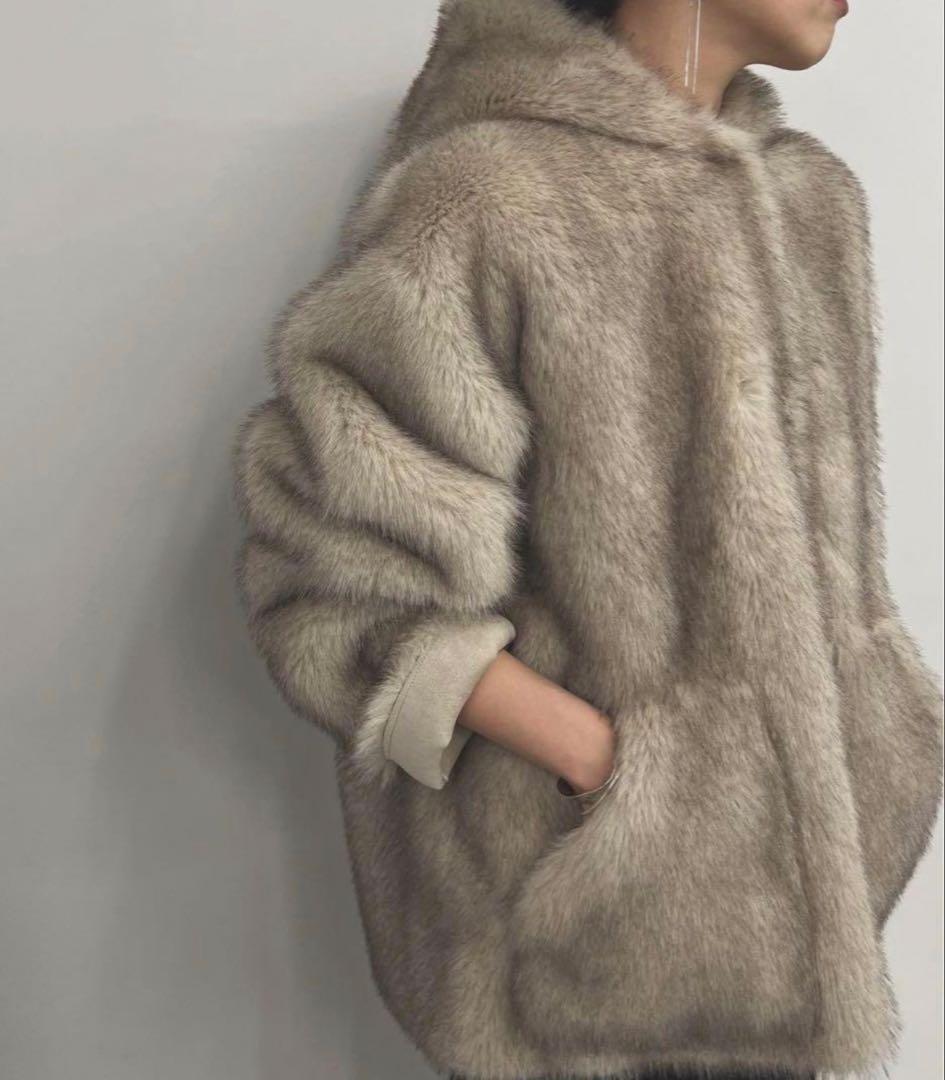 本日SALE！美品【THINK FUR】リバーシブルfox like fur