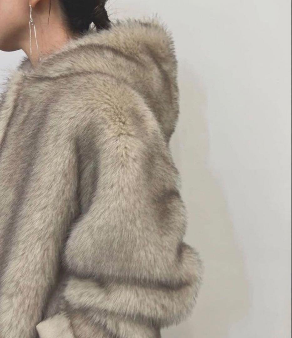 本日SALE！美品【THINK FUR】リバーシブルfox like fur
