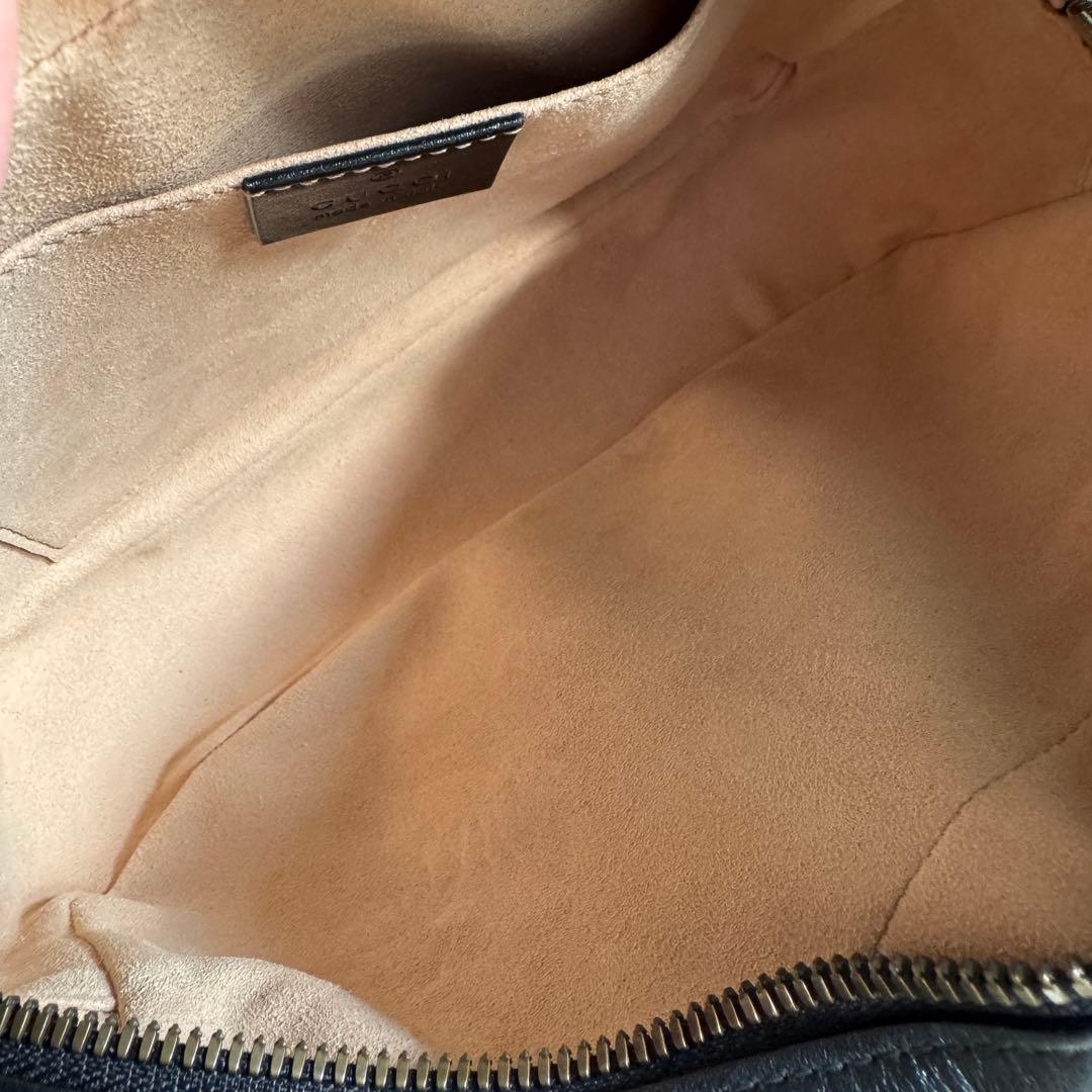 GUCCI青山店購入　GGマーモント　スモールカメラバッグ　ショルダーバッグ