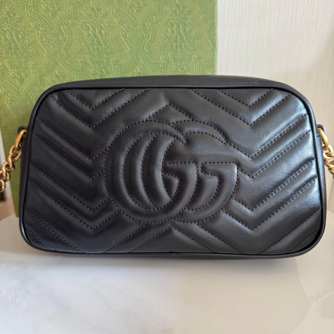 GUCCI青山店購入　GGマーモント　スモールカメラバッグ　ショルダーバッグ