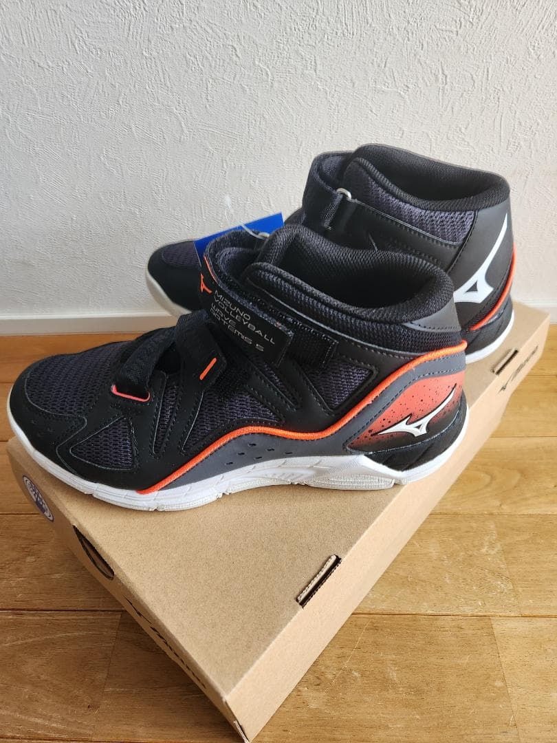 Mizuno ウエーブアルテミス5 ワイド　 23.5cm