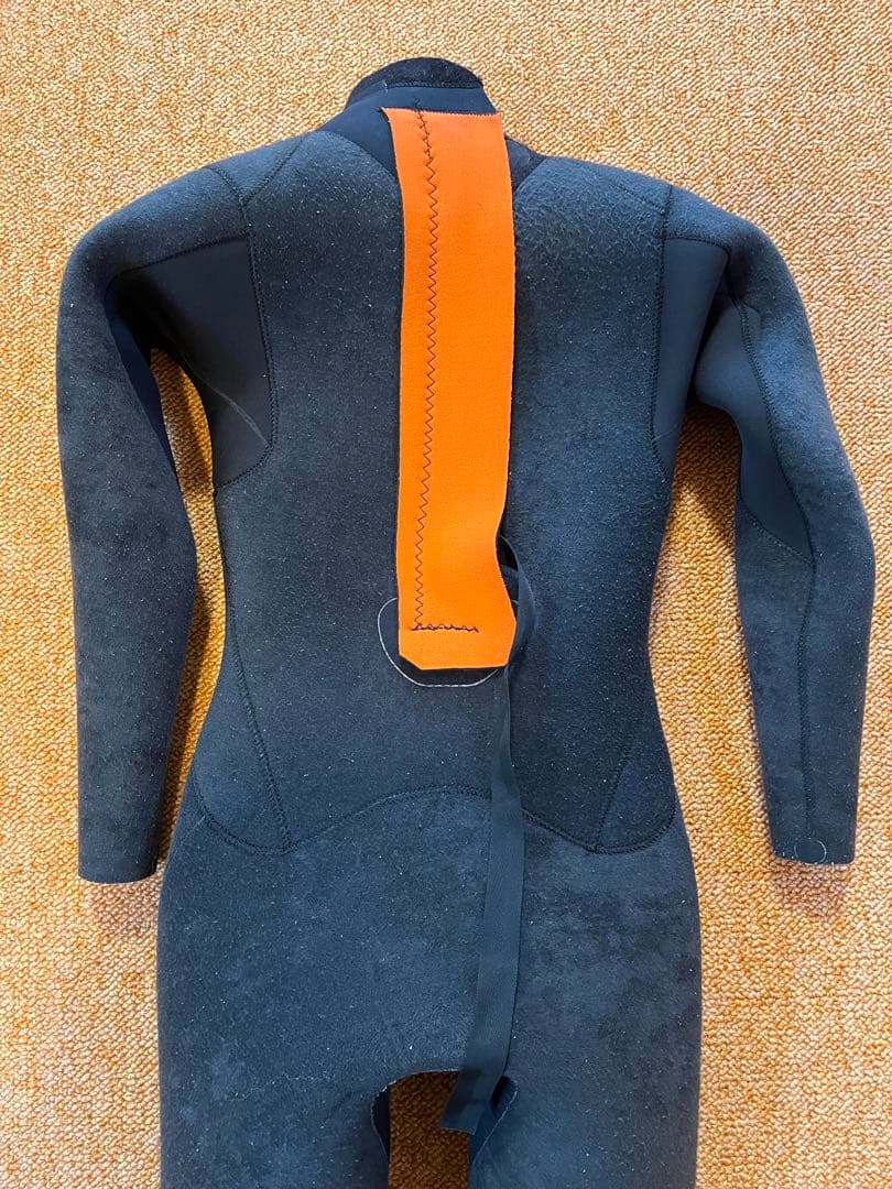 美品　コルテックスcoltex キッズ 5/3mmセミドライ ウエットスーツ