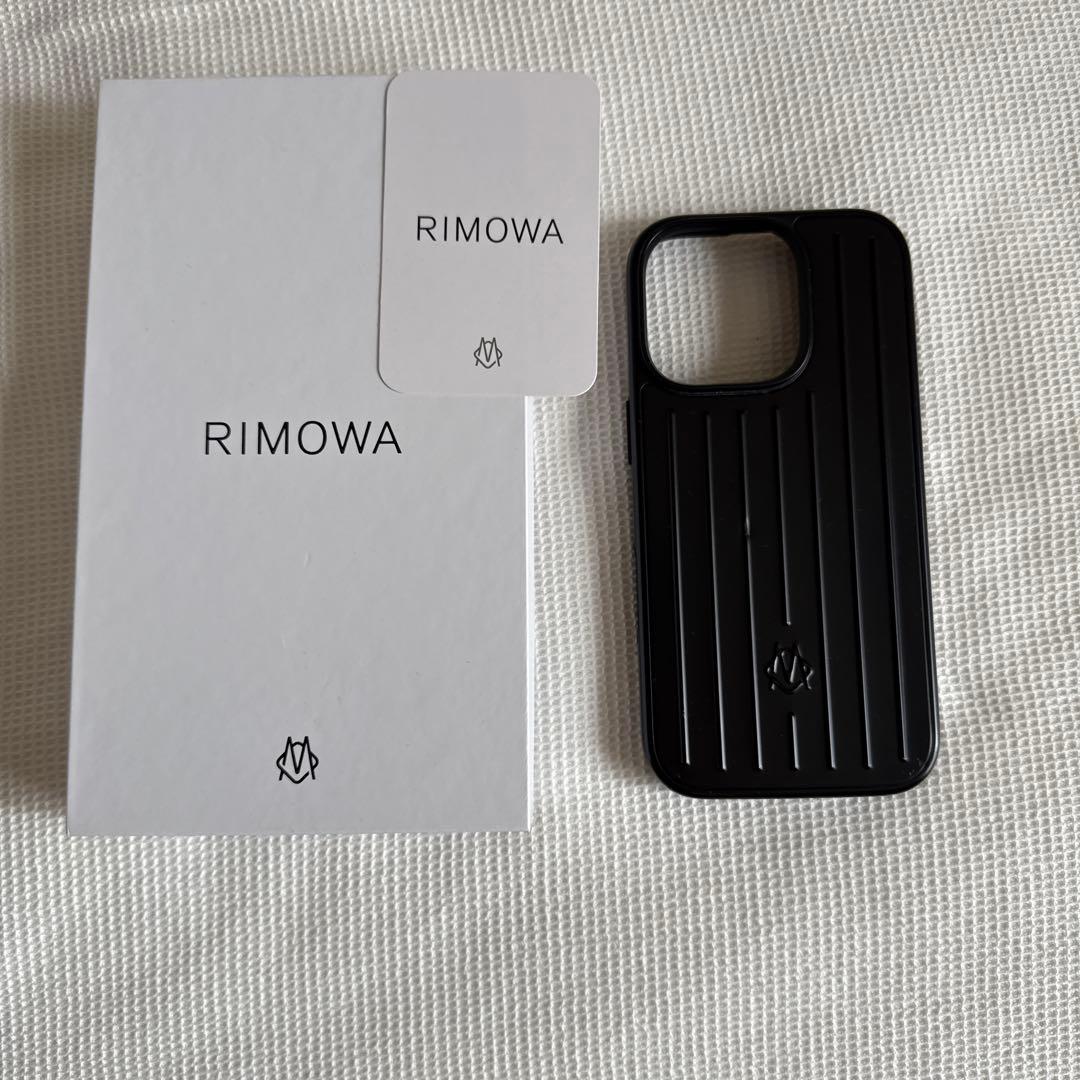 RIMOWA ブラック iPhoneケース16 PRO