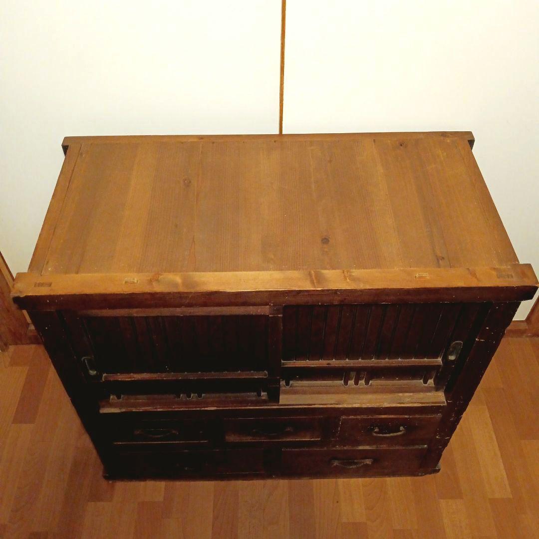 古い水屋の下置き。和箪笥　キャビネット　たんす　みずや