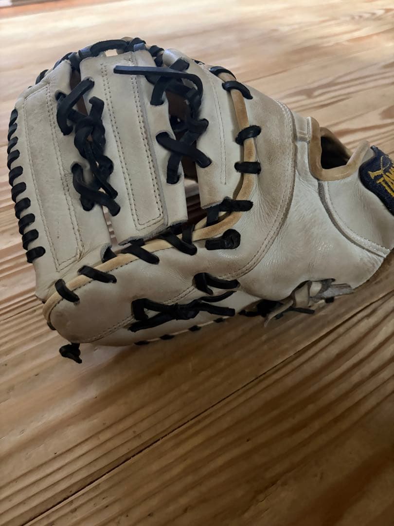 タマザワ 軟式グローブ アイボリー