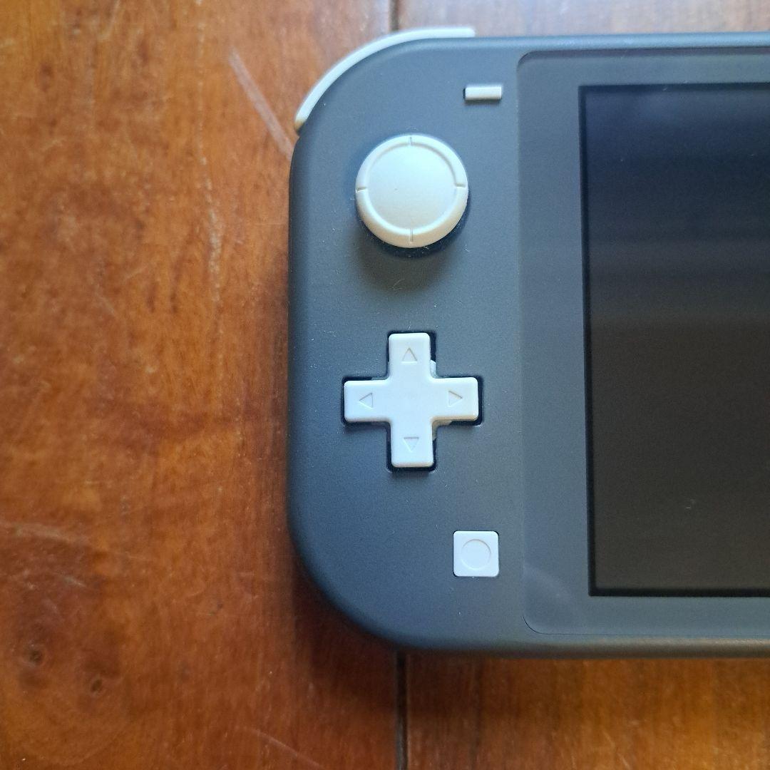 スイッチライト 中古