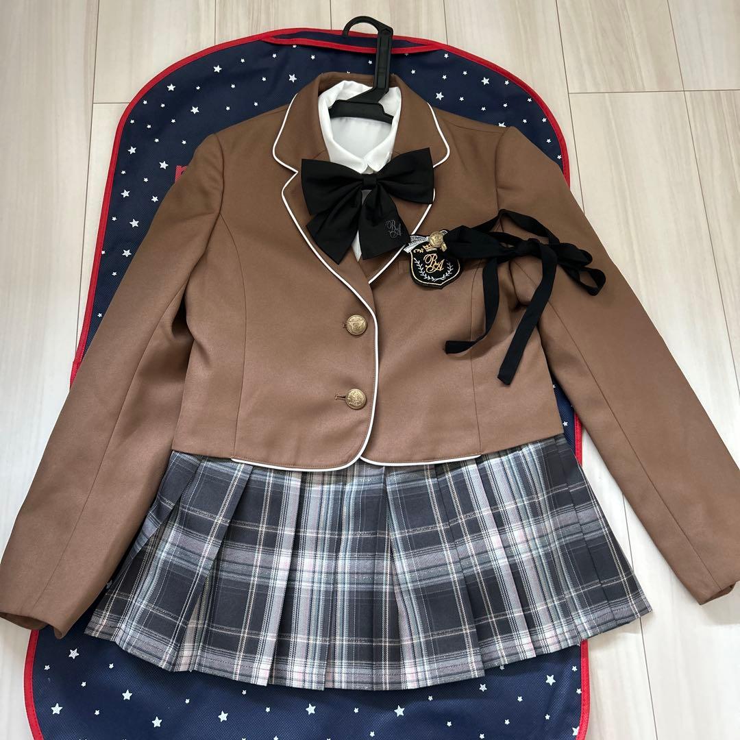 レピピアルマリオ　卒服　フォーマル　4点セット150〜160