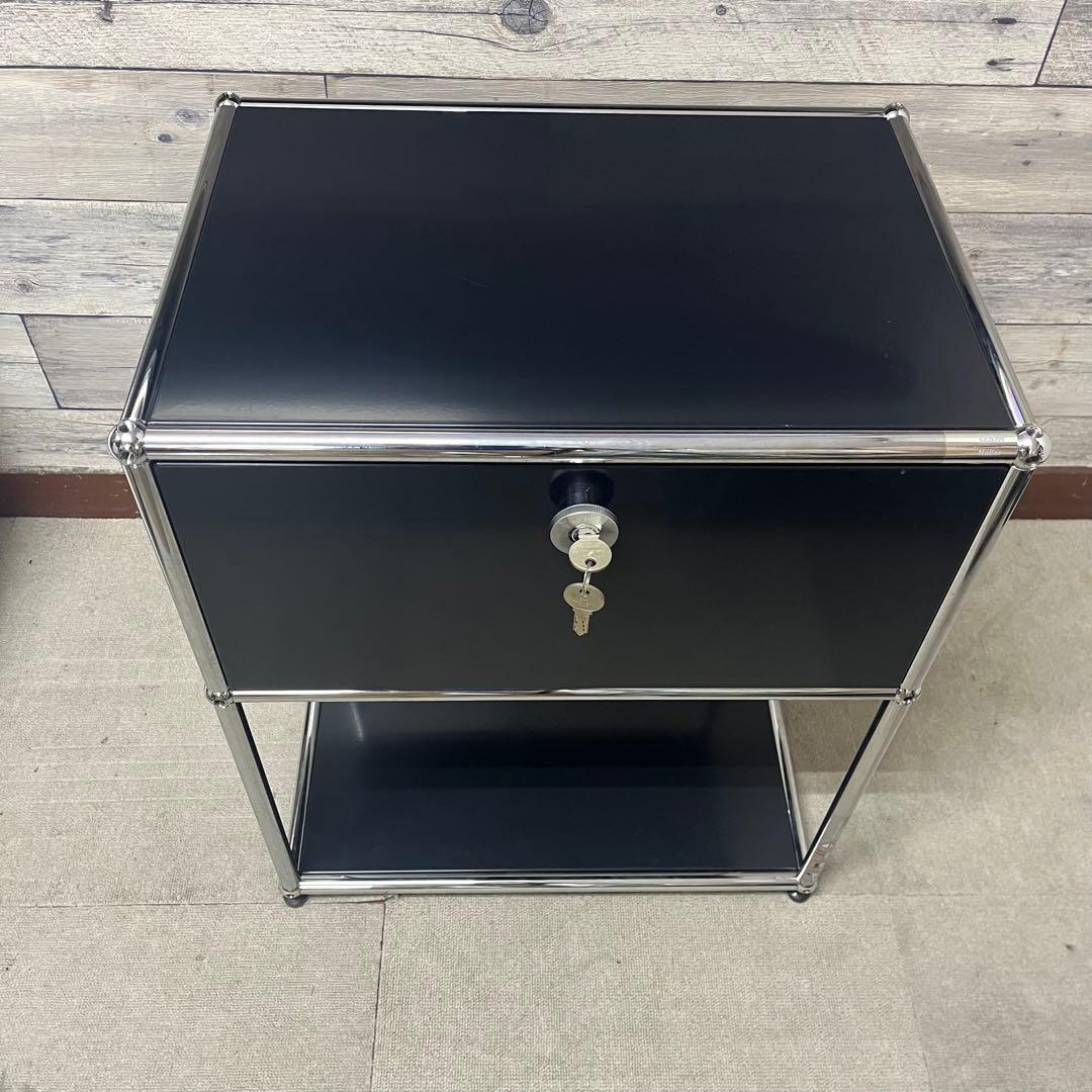 USM Haller １列２段サイドボード 色：黒