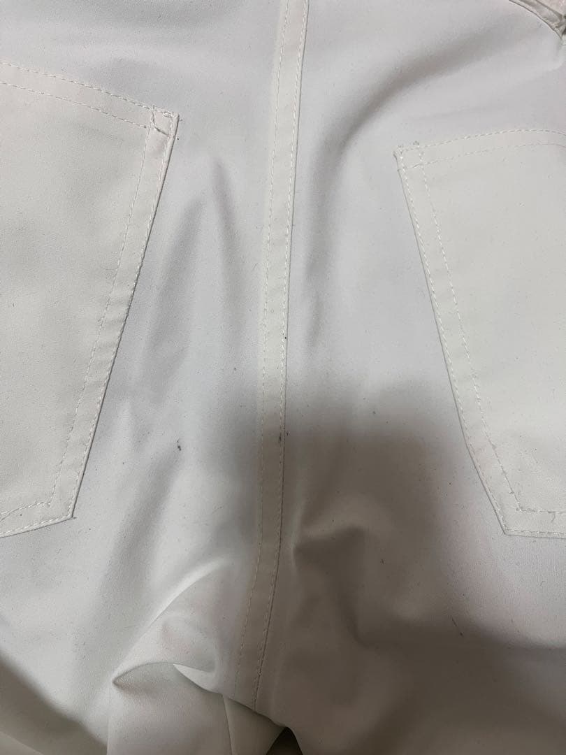 女性用スノーボードウェア 上下セット　ピンクとホワイト