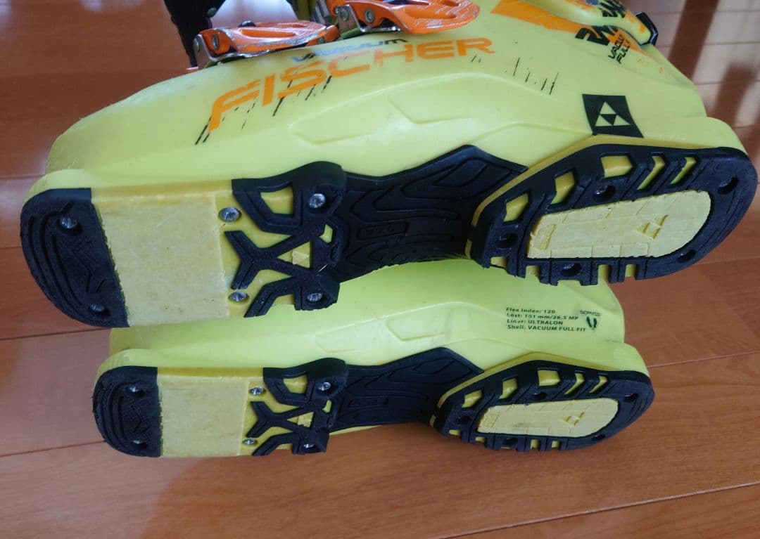 Fischer スキーブーツ 26.5cm イエロー