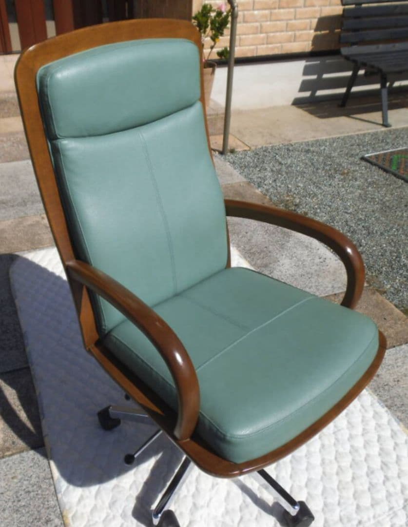 karimoku カリモク 緑 レザー 皮革 オフィスチェア デスクチェア