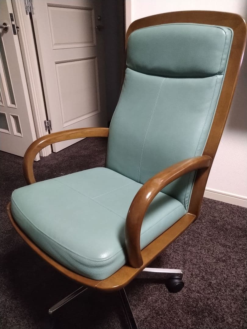 karimoku カリモク 緑 レザー 皮革 オフィスチェア デスクチェア