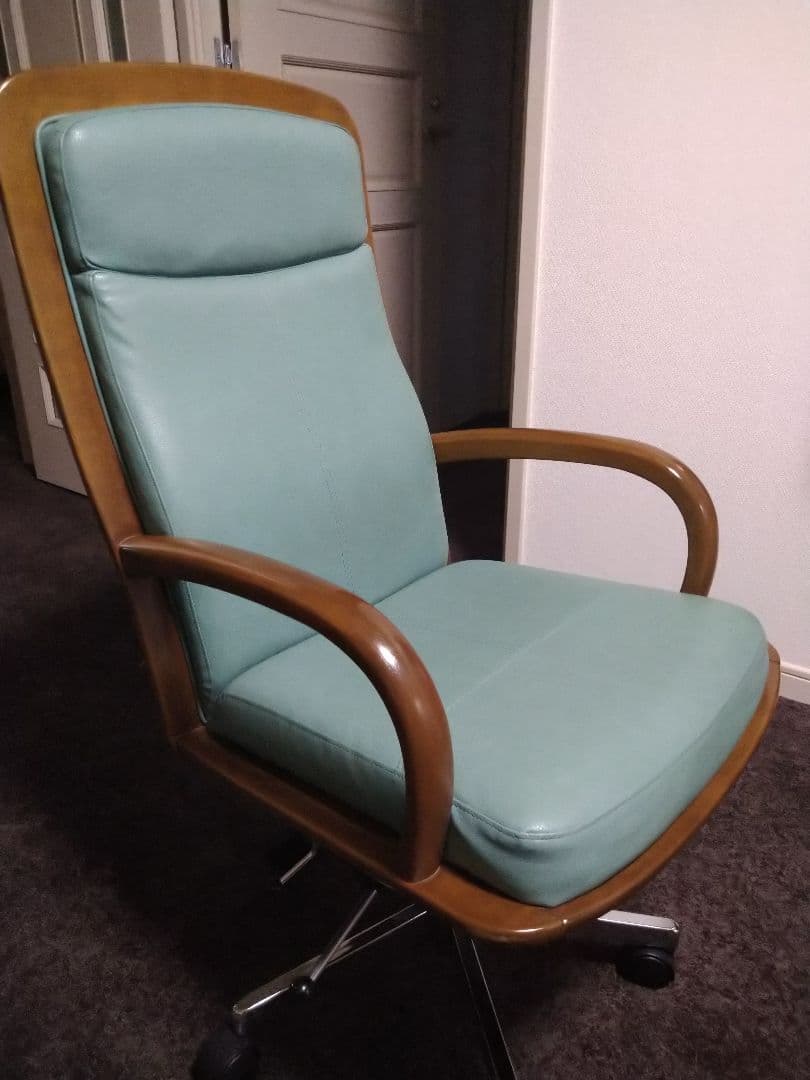 karimoku カリモク 緑 レザー 皮革 オフィスチェア デスクチェア