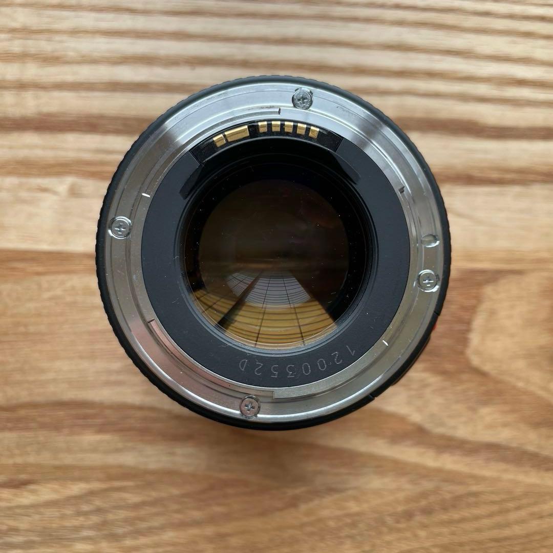 Canon EF 85mm f/1.8 USM レンズ