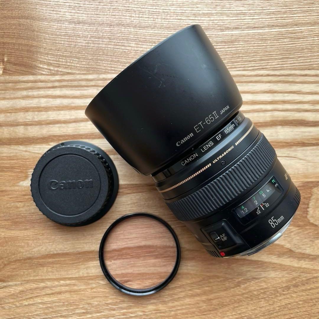 Canon EF 85mm f/1.8 USM レンズ