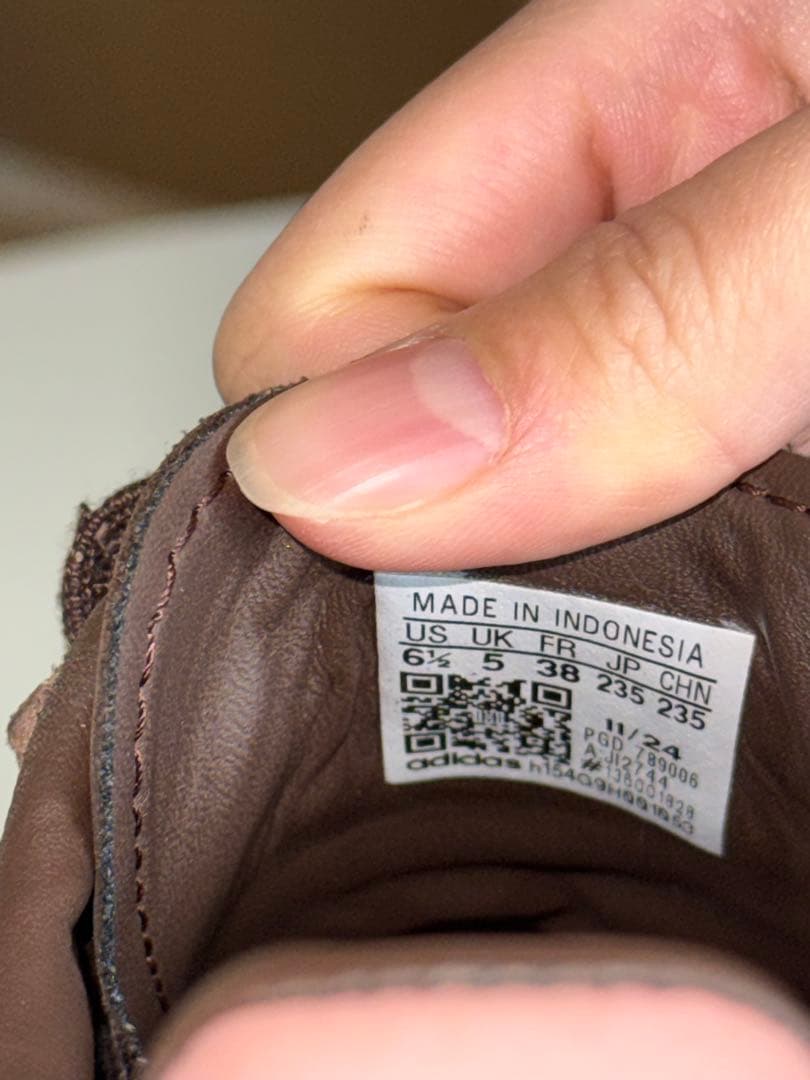 adidas Samba ブラウン/ピンク スニーカー