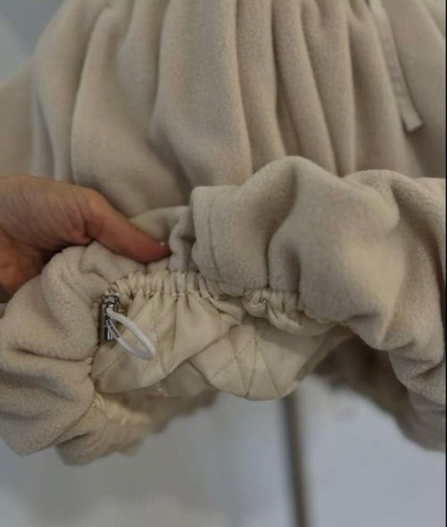 新品タグ付き✴︎ロージーモンスター✴︎スノーパフフリーススカートクリームフリーサイズ