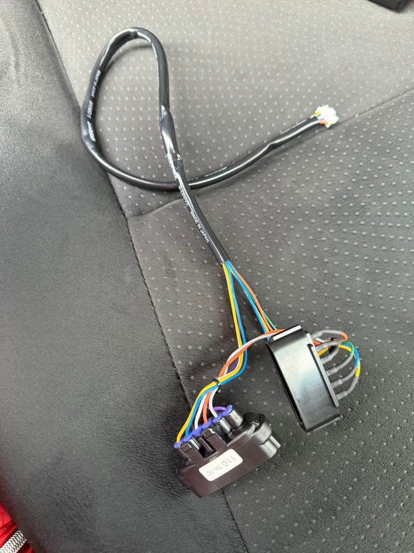 pivot 3-drive EVO スロコン、ハーネス付(TH-1C)