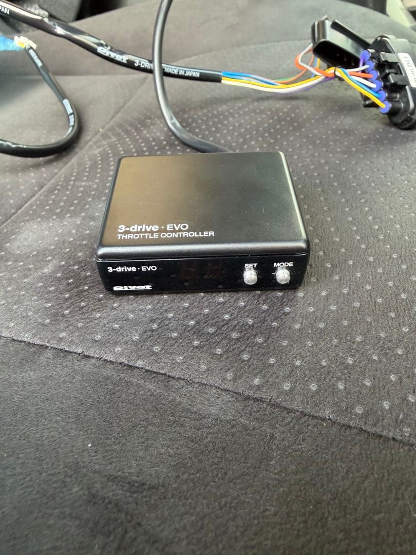 pivot 3-drive EVO スロコン、ハーネス付(TH-1C)