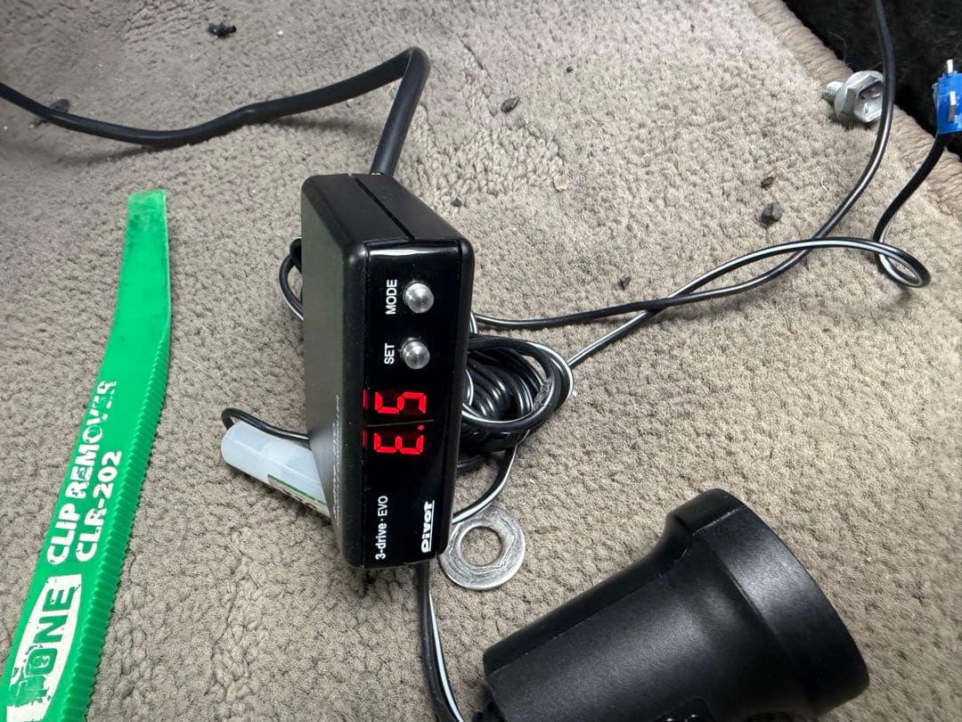 pivot 3-drive EVO スロコン、ハーネス付(TH-1C)