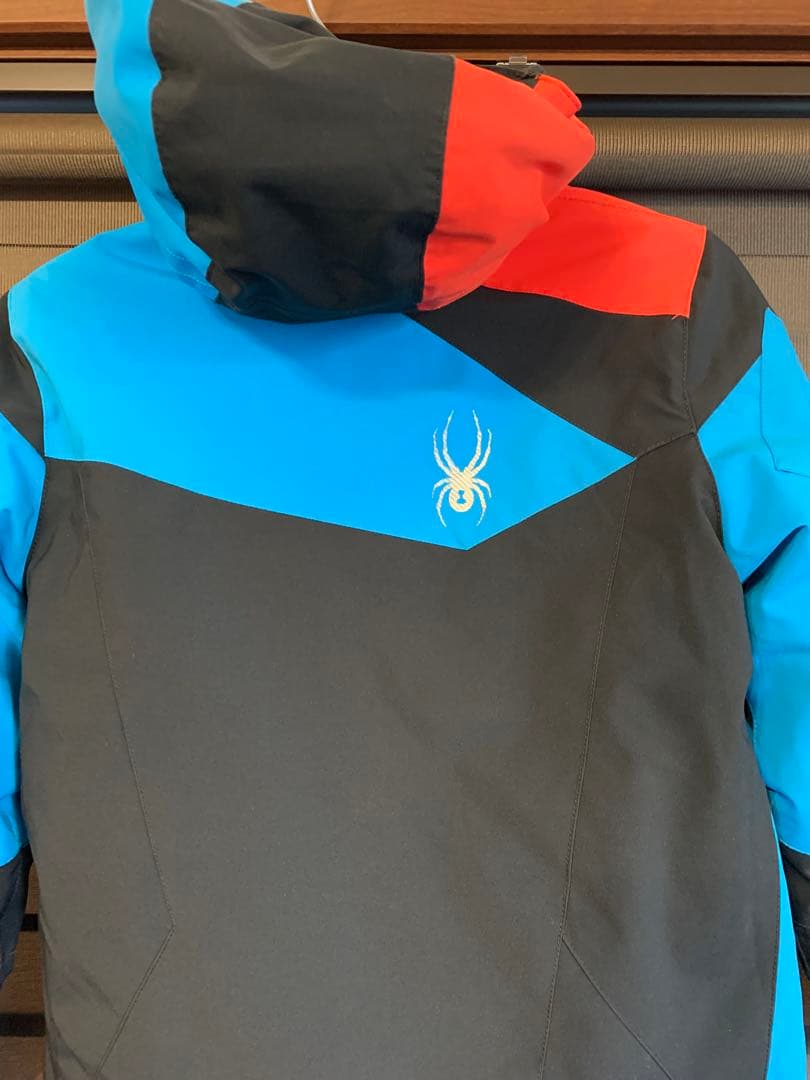 SPYDER キッズ　スキーウェア上下　サイズ8