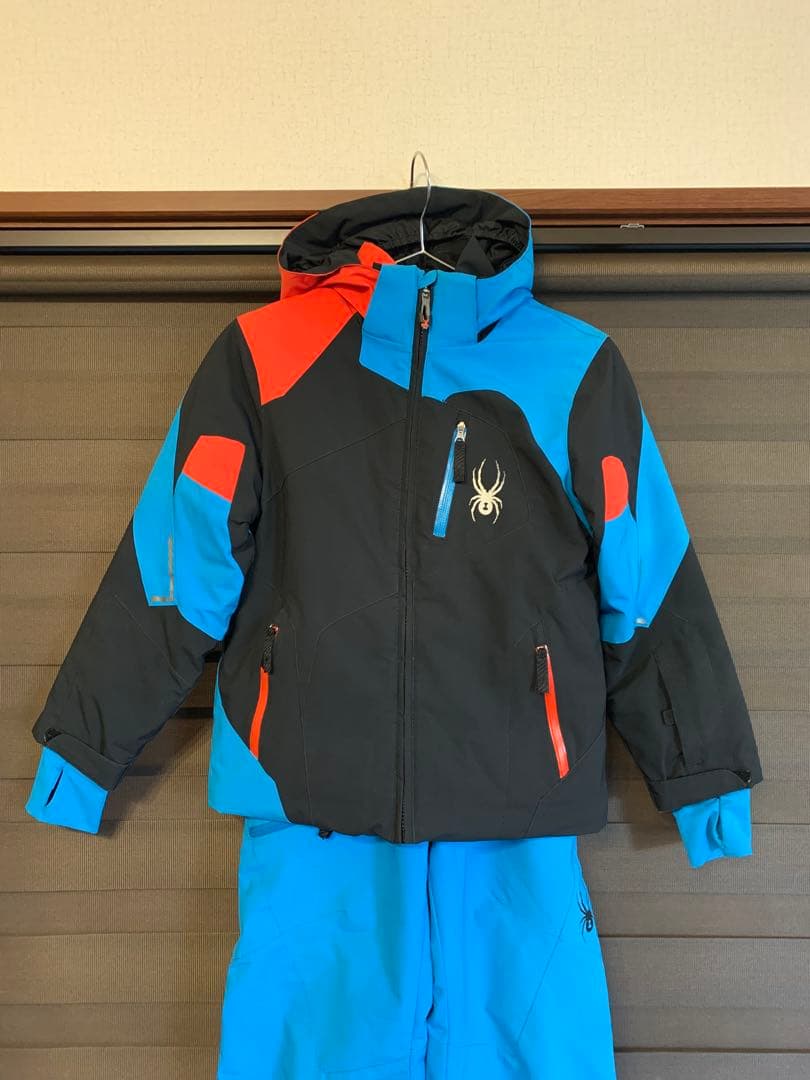 SPYDER キッズ　スキーウェア上下　サイズ8