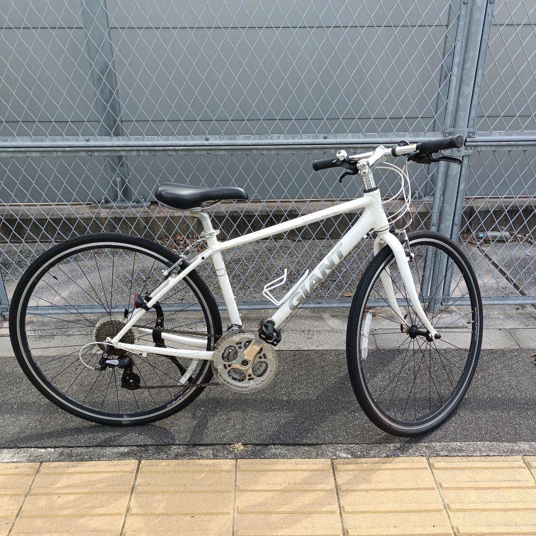 GIANT Escape R3（ジャイアント　エスケープ）　24段変速　自転車
