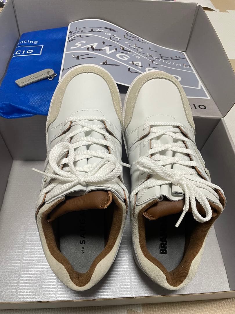 SANGACIO ホワイトスニーカー