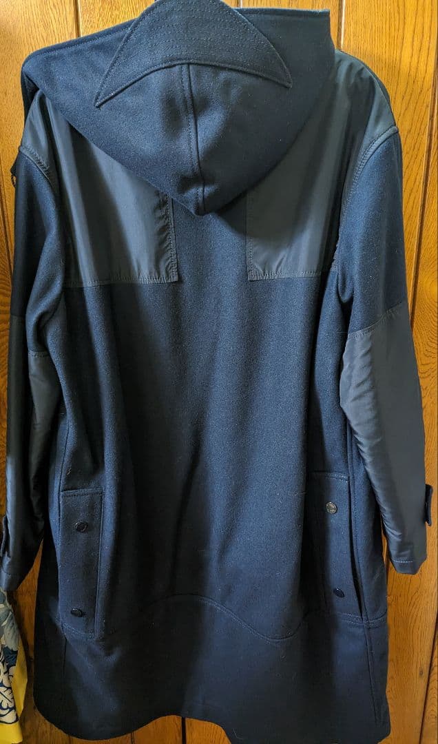 『TATRAS』KEVIN JAMES MORLEY HOODED COAT