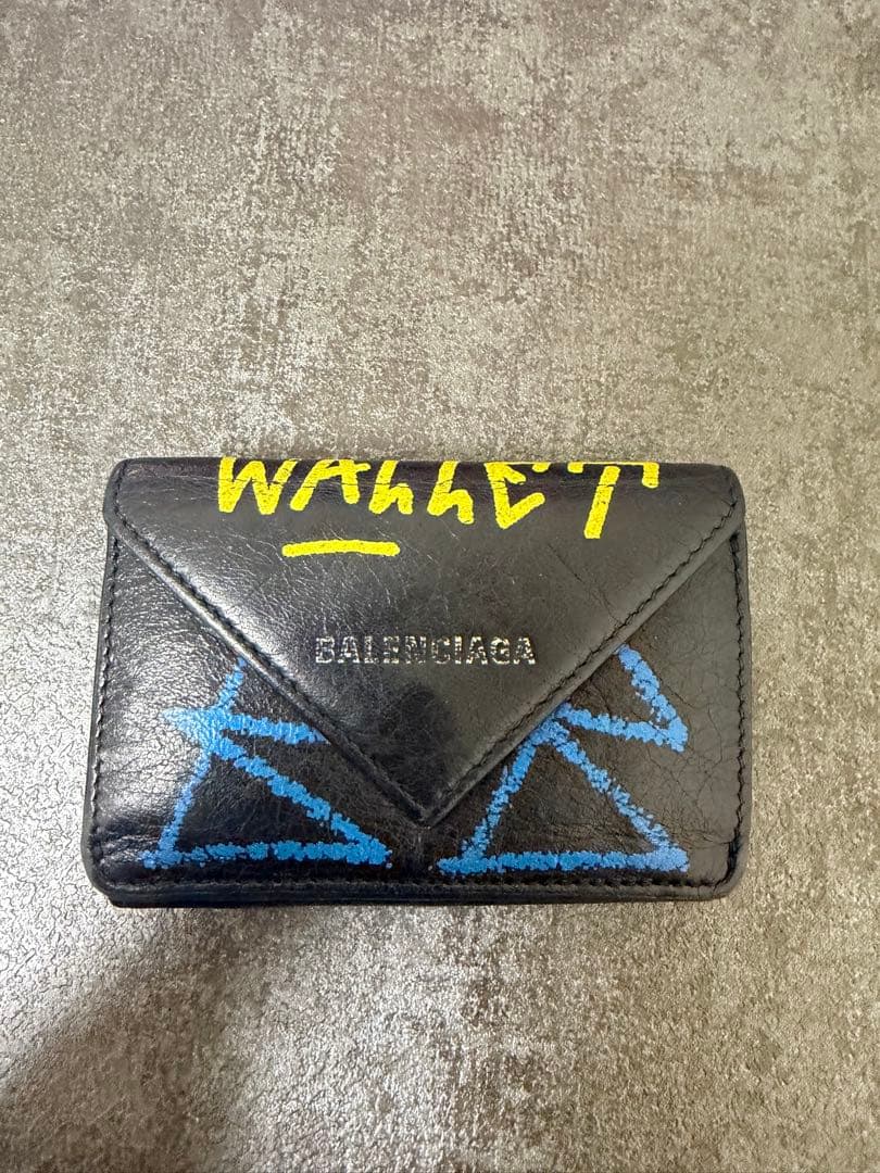 BALENCIAGA グラフィティ三つ折り財布