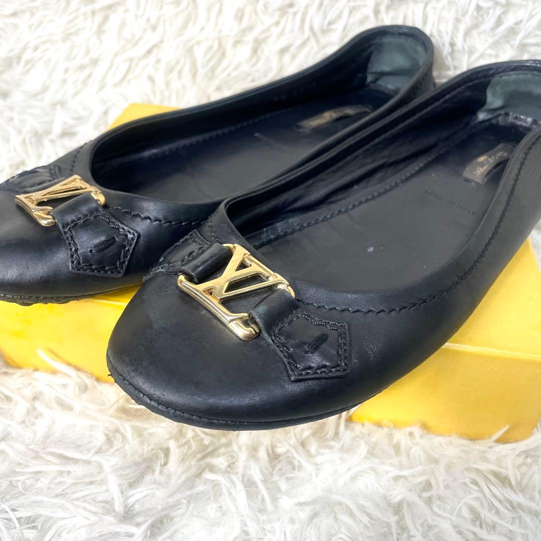 ルイヴィトン　パンプス　LVロゴ　ゴールド　レザー　ブラック　黒