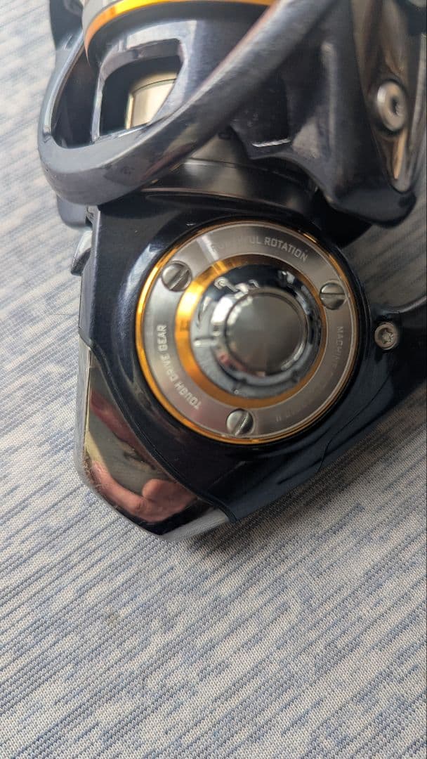 最終値下げ　 DAIWA　 CERTATE 2500R リール　ダイワ　リール