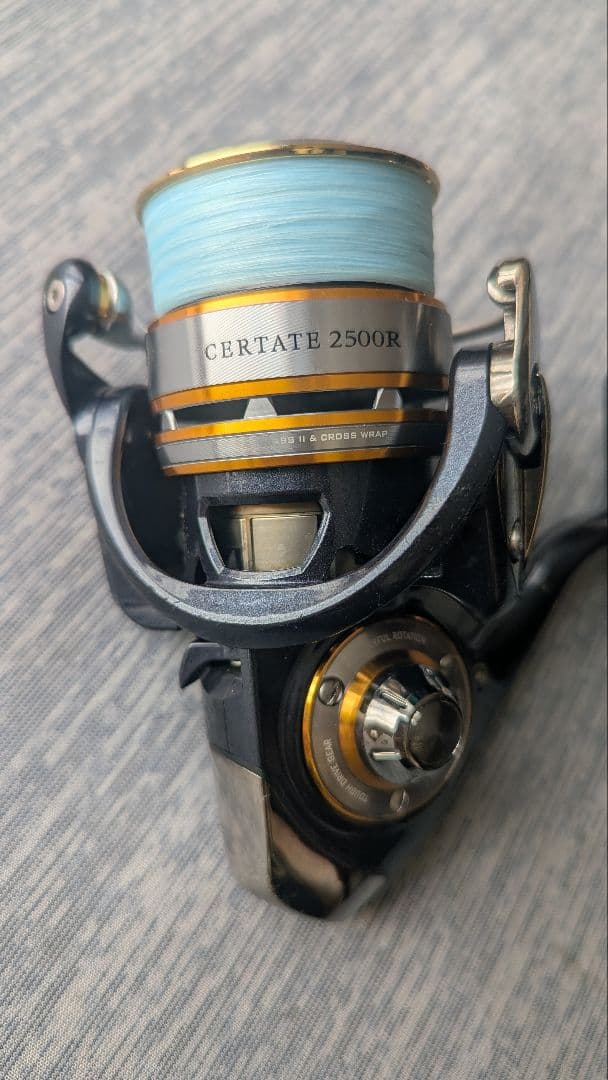 最終値下げ　 DAIWA　 CERTATE 2500R リール　ダイワ　リール