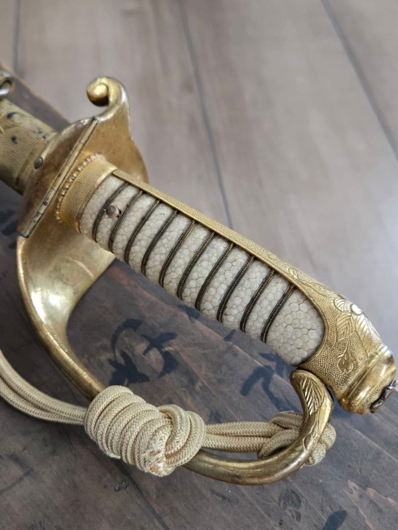 第二次大戦頃/実物　日本海軍儀礼長剣(模造刀身)　海軍航空隊司令　共箱付き