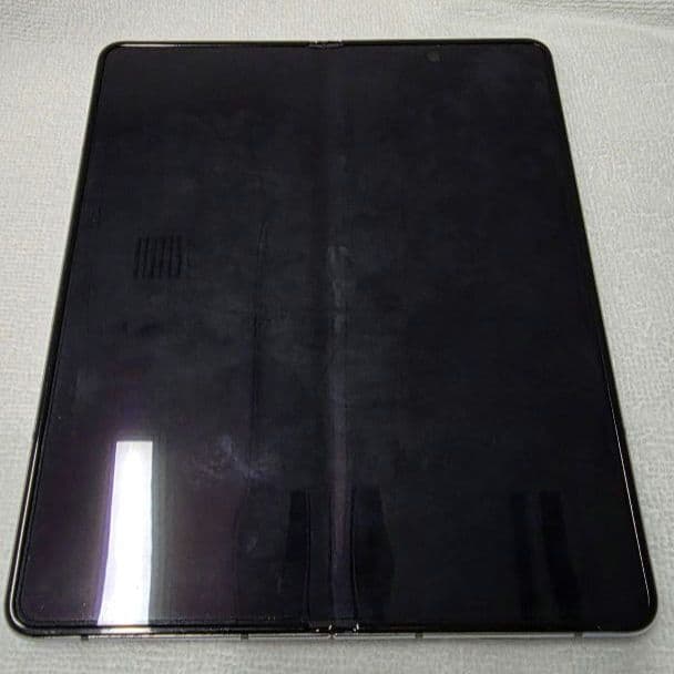 Samsung Galaxy Z Fold 5 au版　256GB Sペン付き