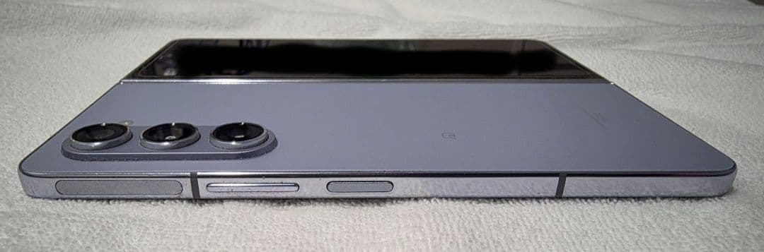 Samsung Galaxy Z Fold 5 au版　256GB Sペン付き