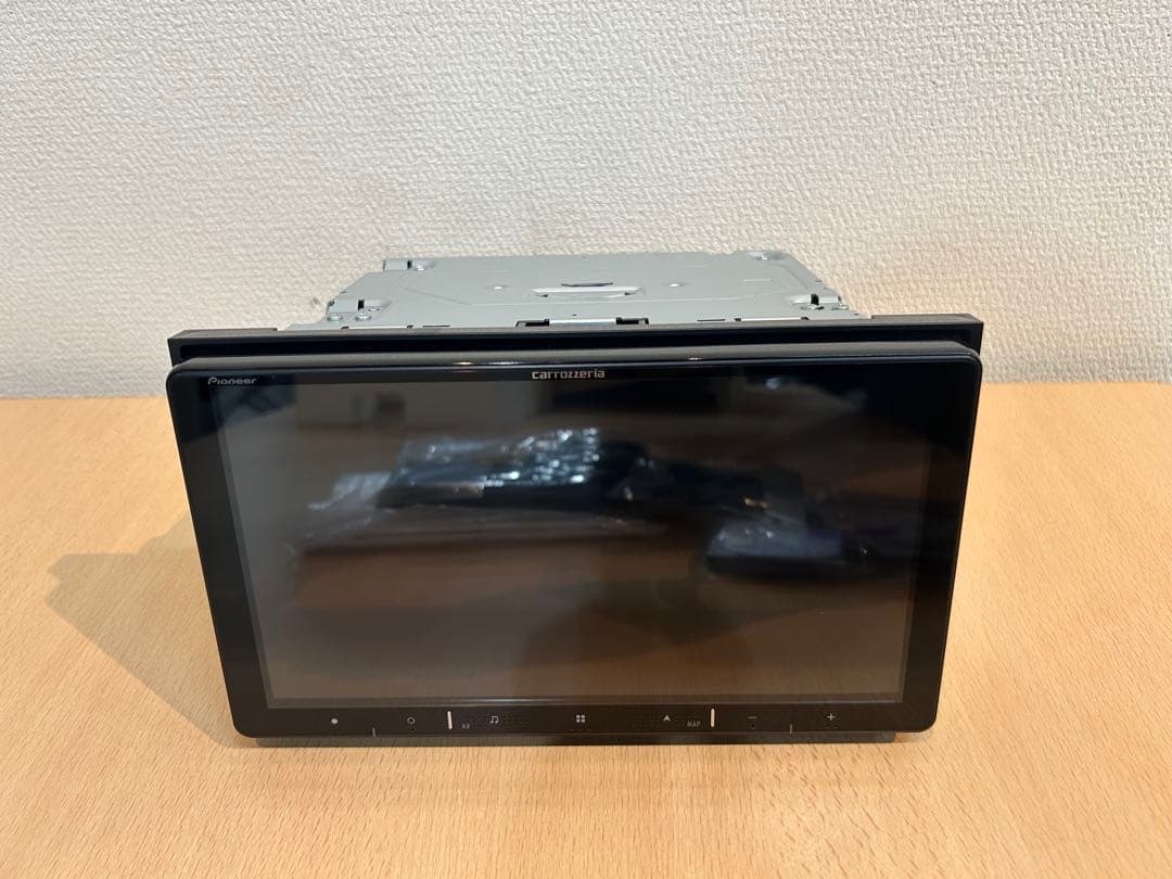 AVIC-RQ721カーナビ 大画面 9インチ　付属品完備