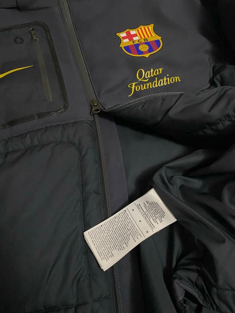 Nike FCBarcelona メッシ&グアルディオラ 支給品ベンチコート古着
