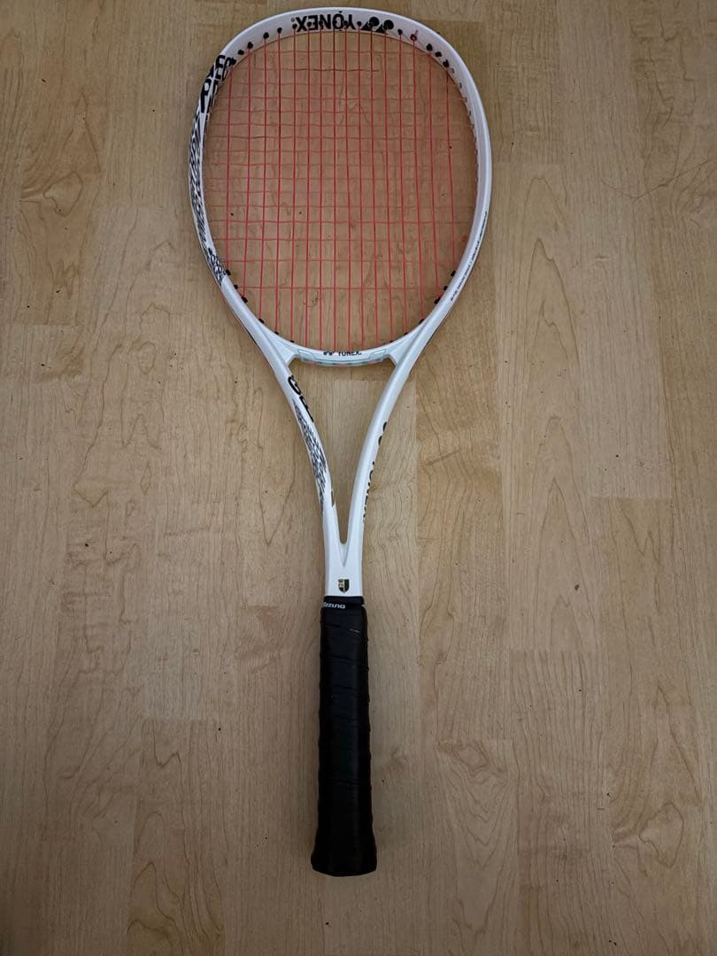 む*ら様 【極美品】YONEXソフトテニスラケットジオブレイク 70V 値下げ可