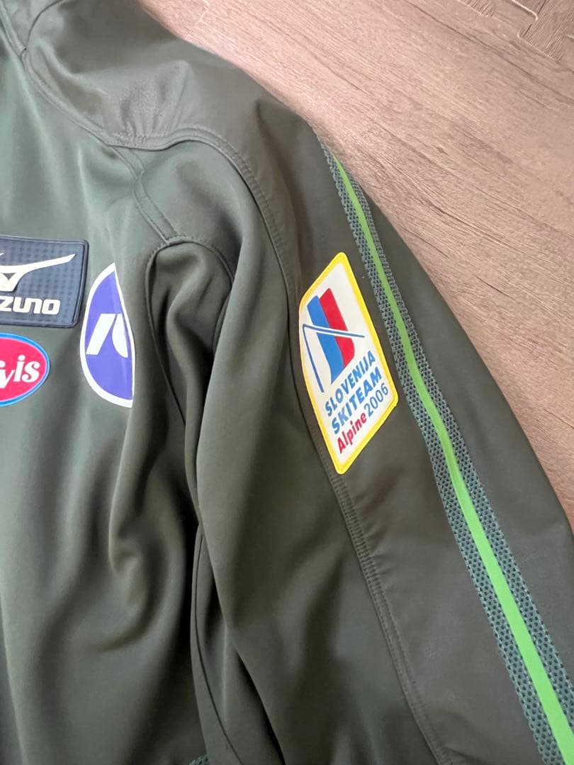 【最終価格】MIZUNO ミドルレイヤー スキー/スノーボードウェア