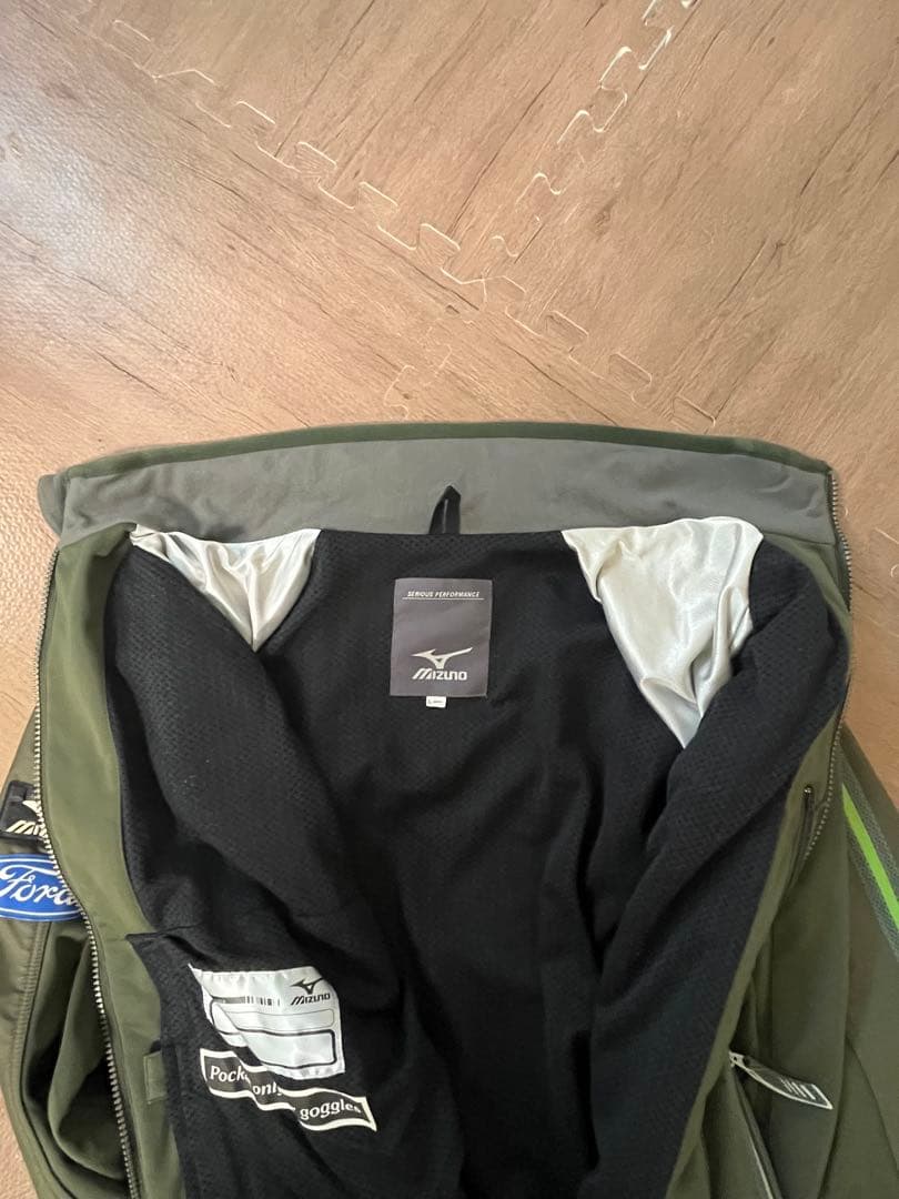 【最終価格】MIZUNO ミドルレイヤー スキー/スノーボードウェア