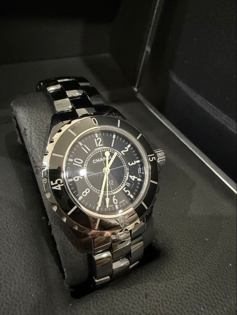 年末SALE CHANEL J12 33ミリ　電池新品　H0682 レディース