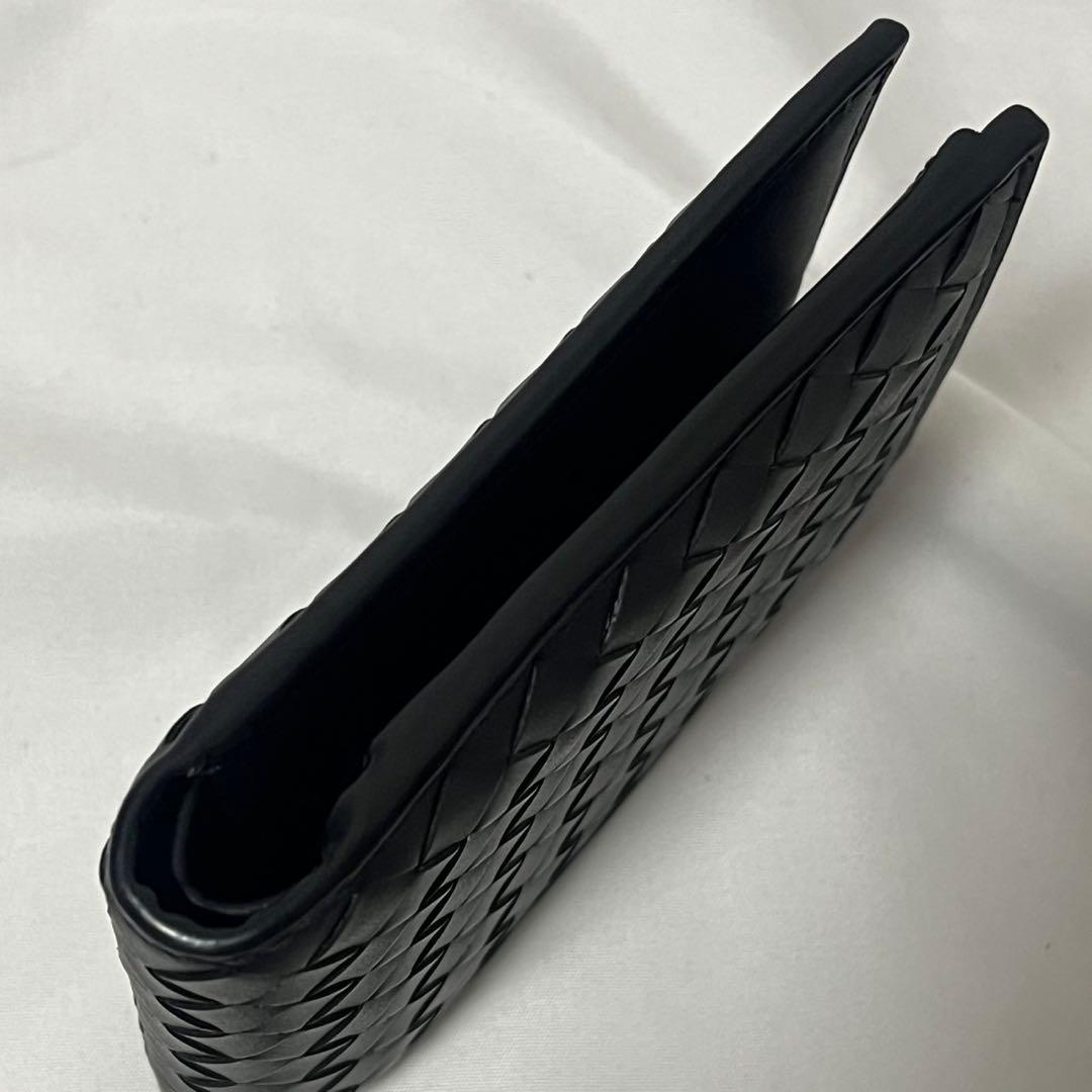 未使用✨　Bottega Veneta 折り財布　イントレチャート　レザー　黒