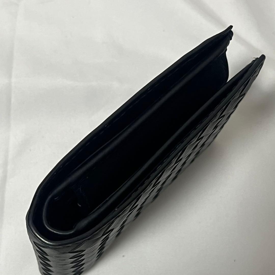 未使用✨　Bottega Veneta 折り財布　イントレチャート　レザー　黒