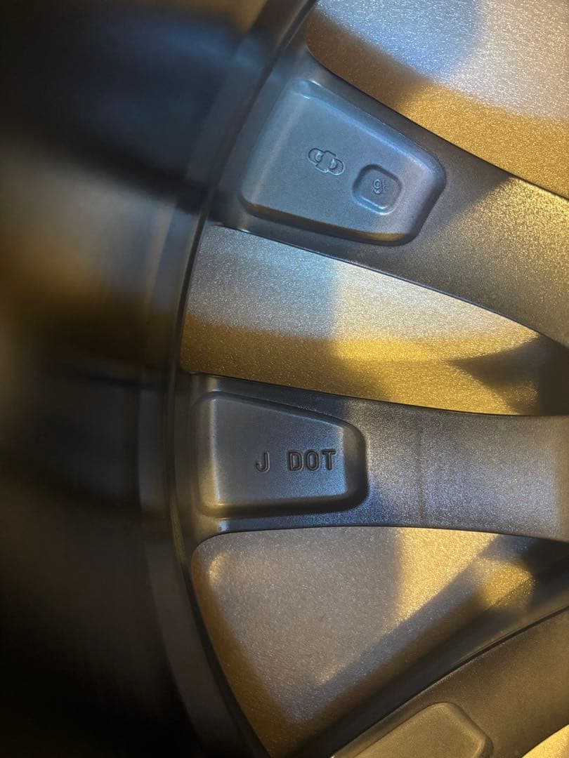 レクサスis300h Fスポーツ　19インチ ホイール 4個セット新品