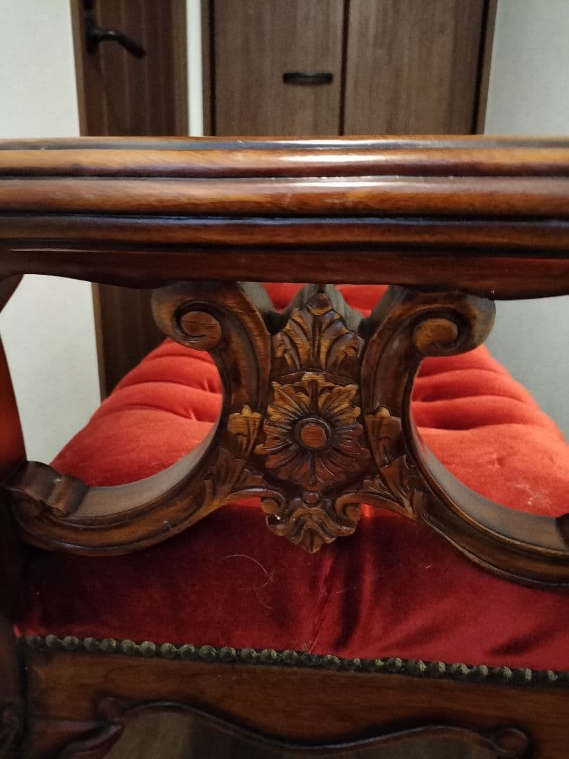 ⭕️tammyです。クラシックスタイル ベルベット ロングベンチ