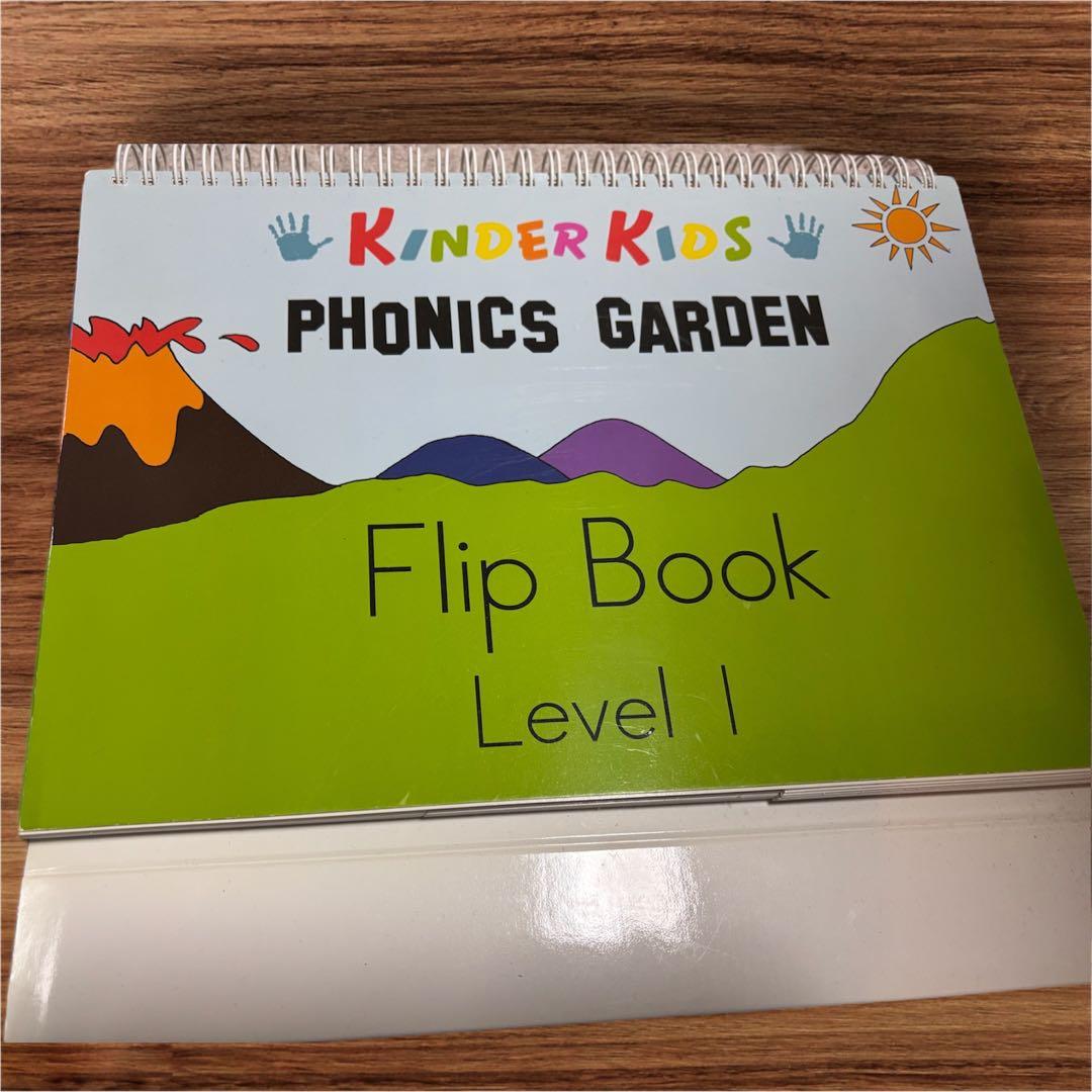 KinderKids Phonics Garden 教材4点セット